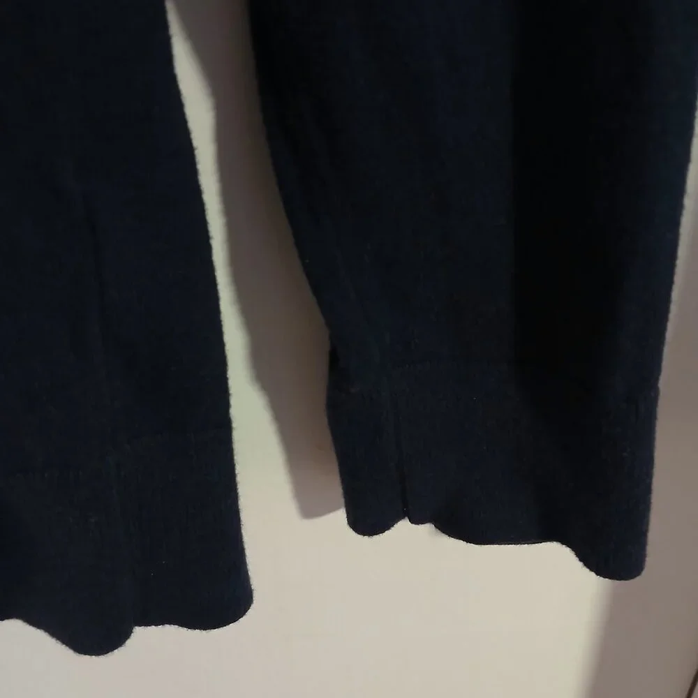 Banana Republic Factory Women's Crew Neck Long Sleeve Femme Sweater SZ M GUC - Picture 4 of 9